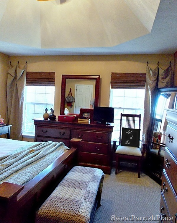 Curtains hung from hooks4