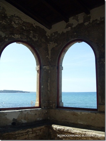 36-Novigrad.Panorámica del mar a través de una ventana-SDC14539