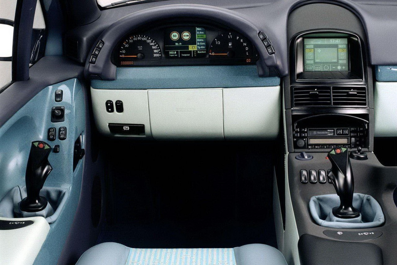 [Mercedes-No-Wheel-Concept-6%255B4%255D.jpg]