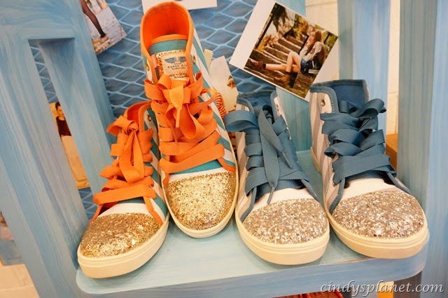 [Le%2520Bunny%2520Bleu17%255B2%255D.jpg.webp]
