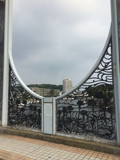 西浜橋オブジェ