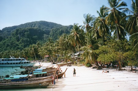 25. Plaja din Phi Phi Don.jpg