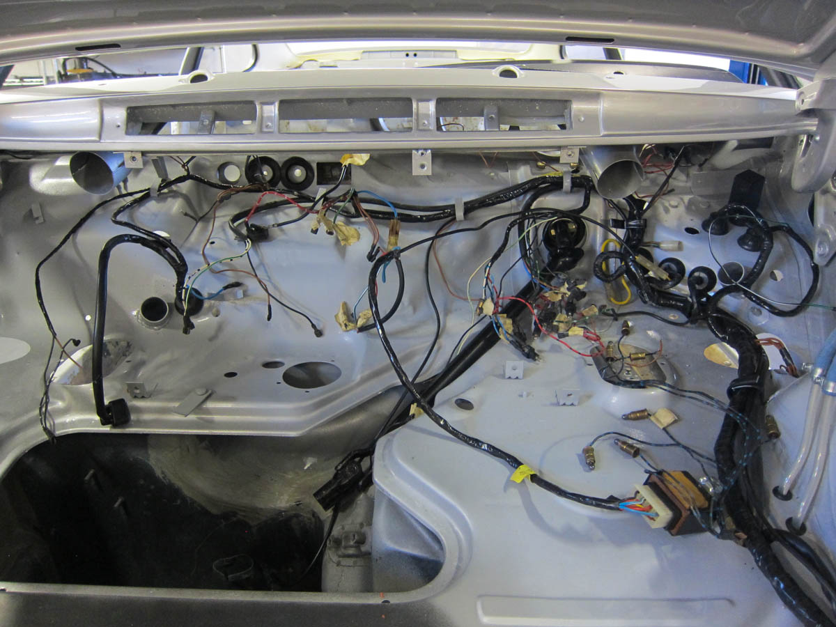 '76 Carrera MFI Restoration - Page 4 - Pelican Parts Forums