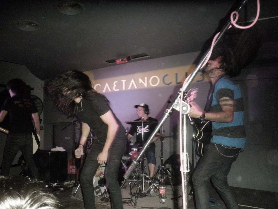 [560652_276914355727378_100002264477936_631881_1011680159_n%255B4%255D.jpg]