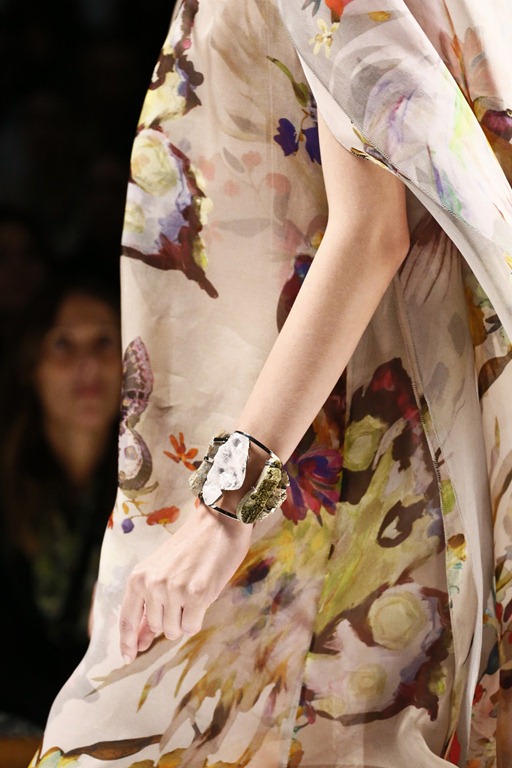 [etro-spring-2013-details-7%255B4%255D.jpg]