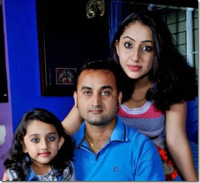 nithya_das_family