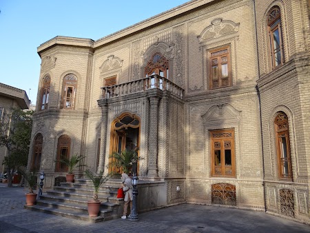 13. Muzeul Sticlei si Ceramicii - Teheran.JPG