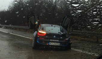BMWi-8-