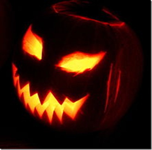 220px-Jack-o'-Lantern_2003-10-31