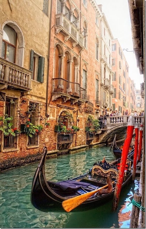Beautiful-Venice-Italy[6]