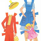 Barbie_Twirly Curls paper doll_09_clothes.JPG