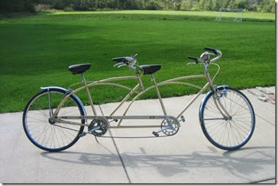 Tandem Bike (www.bikehacks.com)