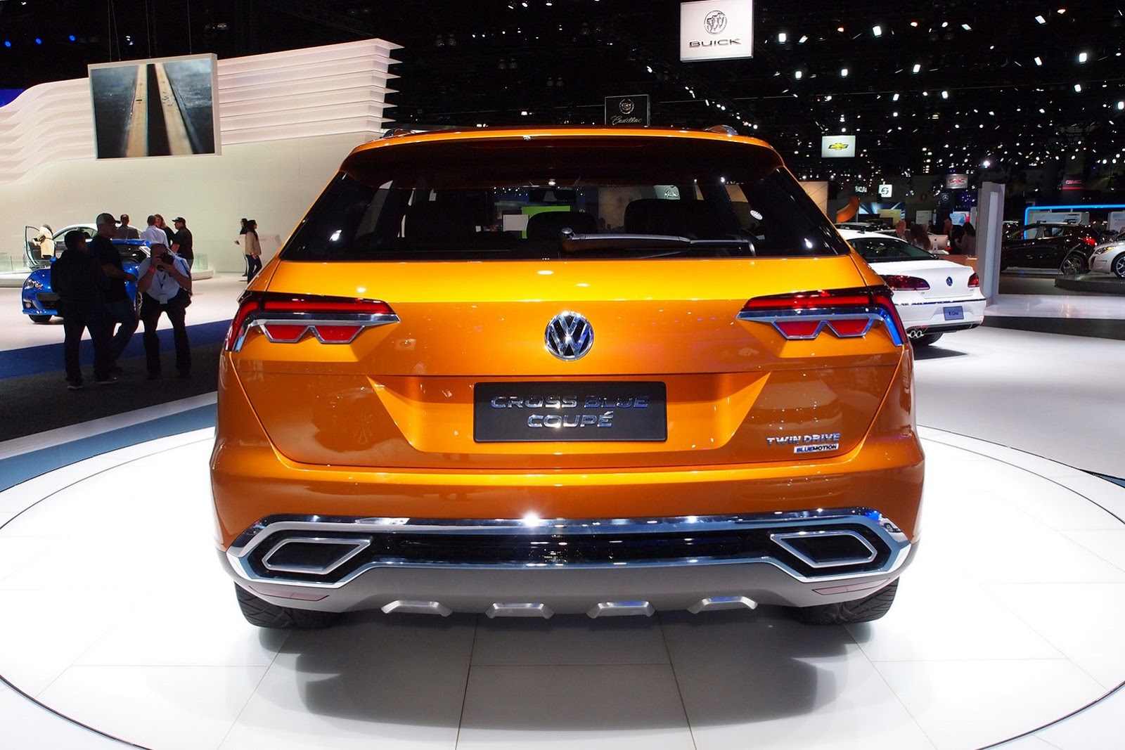 [2013-Los-Angeles-Auto-Show-381%255B2%255D.jpg]