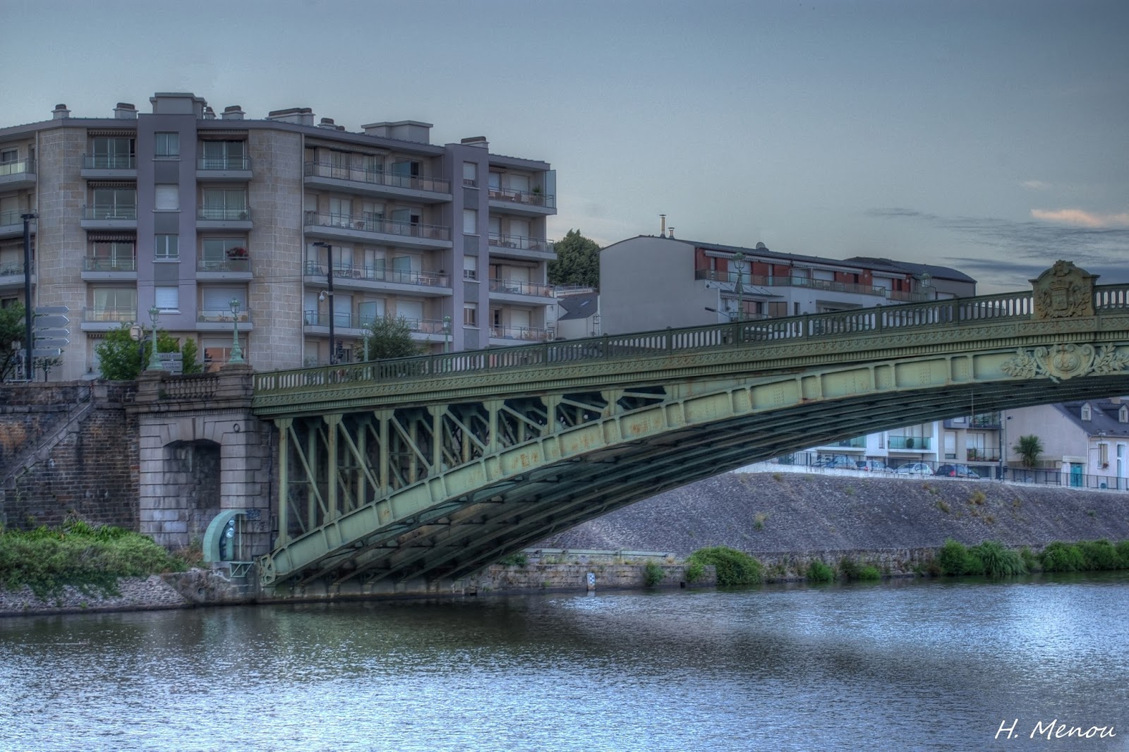 Petits "pas à ponts"