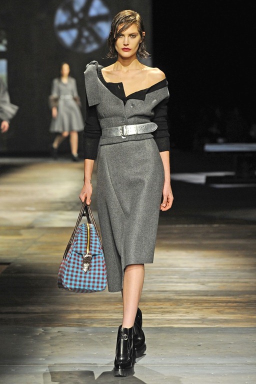 [prada-fall-2013-1%255B4%255D.jpg]