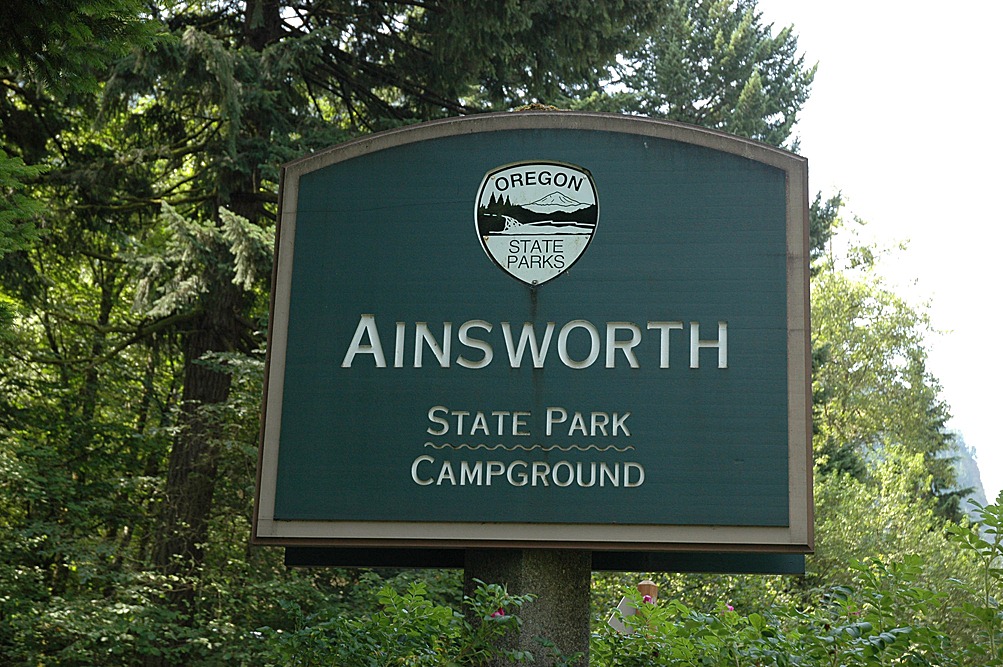 [Ainsworth-Sign2.jpg]