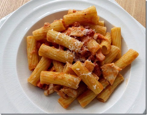 Pasta With Chicken and Fennel Ketchup