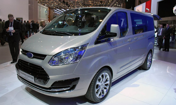 2013 Ford Transit’in Habercisi Olan Yeni Tourneo Custom Consept’in Küresel Lansmanı C 