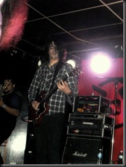 69412_1684504595320_1318776343_1785294_1588289_n