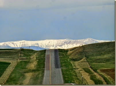 Road to Mountains