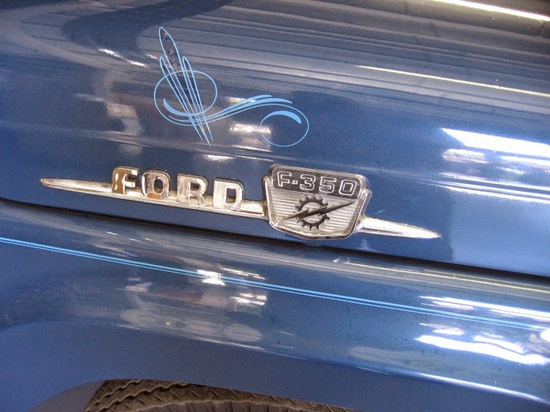 [IMG_2488-1959-Ford-F-350-Flatbed-Tru%255B1%255D.jpg]