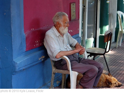 'Stray Man' photo (c) 2010, Kyle Lease - license: http://creativecommons.org/licenses/by-sa/2.0/