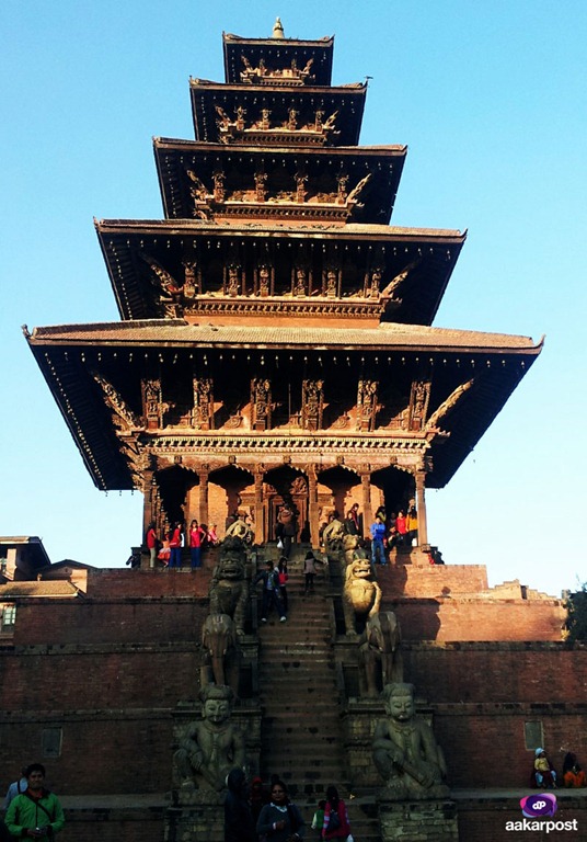 [Nyatpol-Temple-Bhaktapur%255B6%255D.jpg]