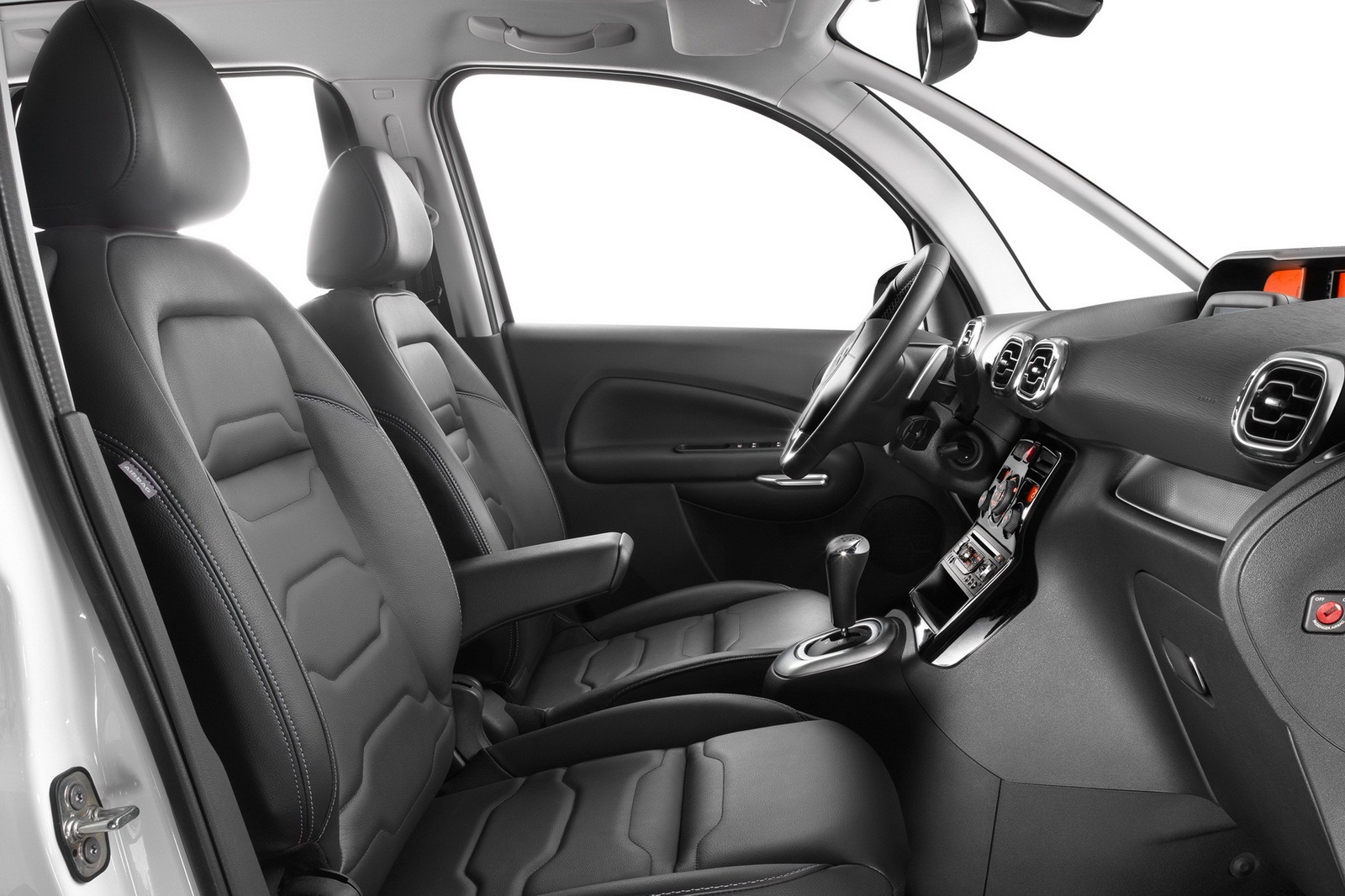 [Citroen-C3-Picasso-12%255B3%255D.jpg]