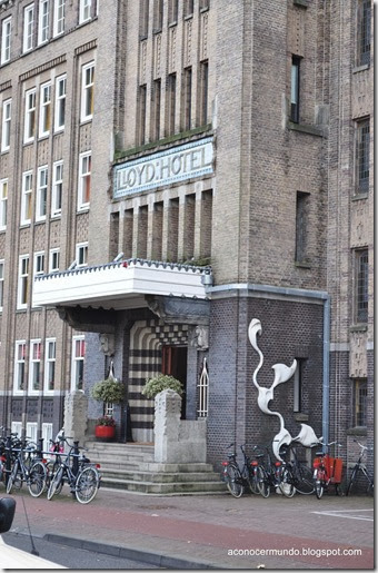 Amsterdam. Hotel Lloyd - DSC_0213