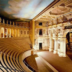 13 - Palladio - Interior teatro Vicenza