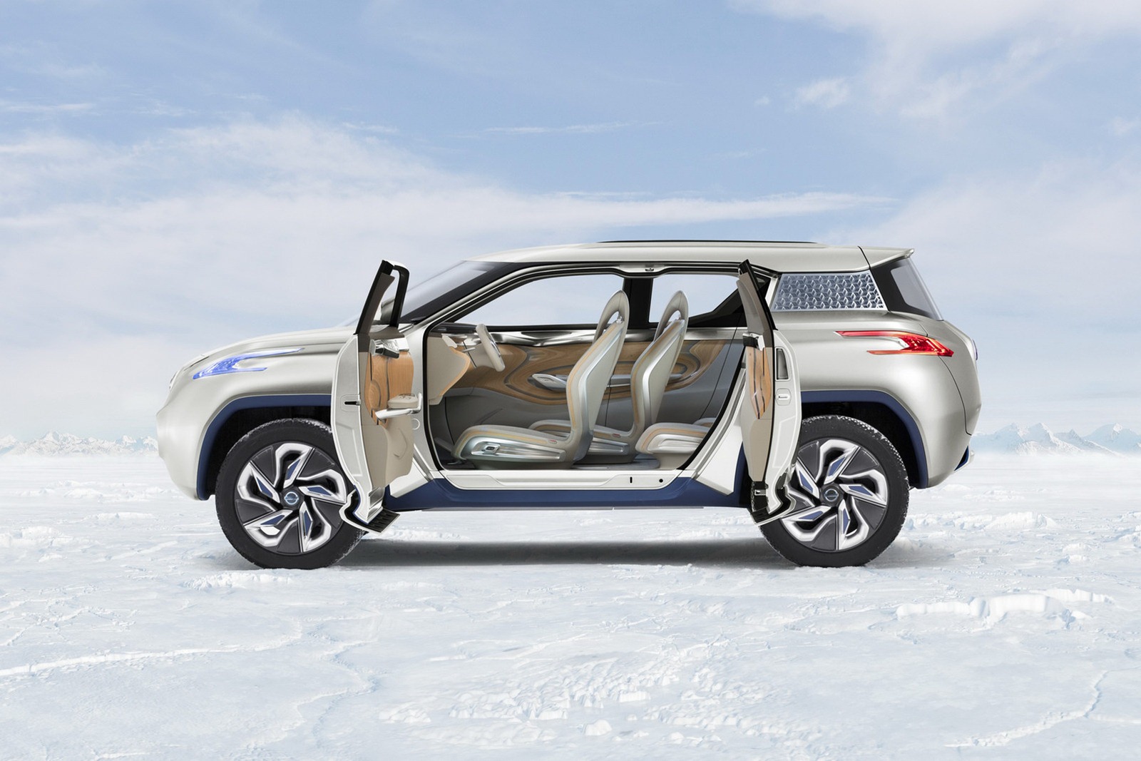 [Nissan-TeRRA-4%255B2%255D.jpg]