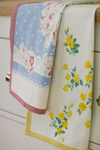 vintage floral linens