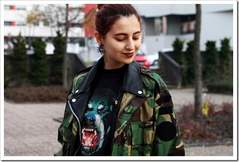 military dog t-shirt streetstyle details