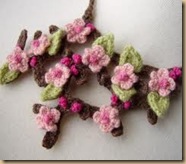 crochet necklace sakura