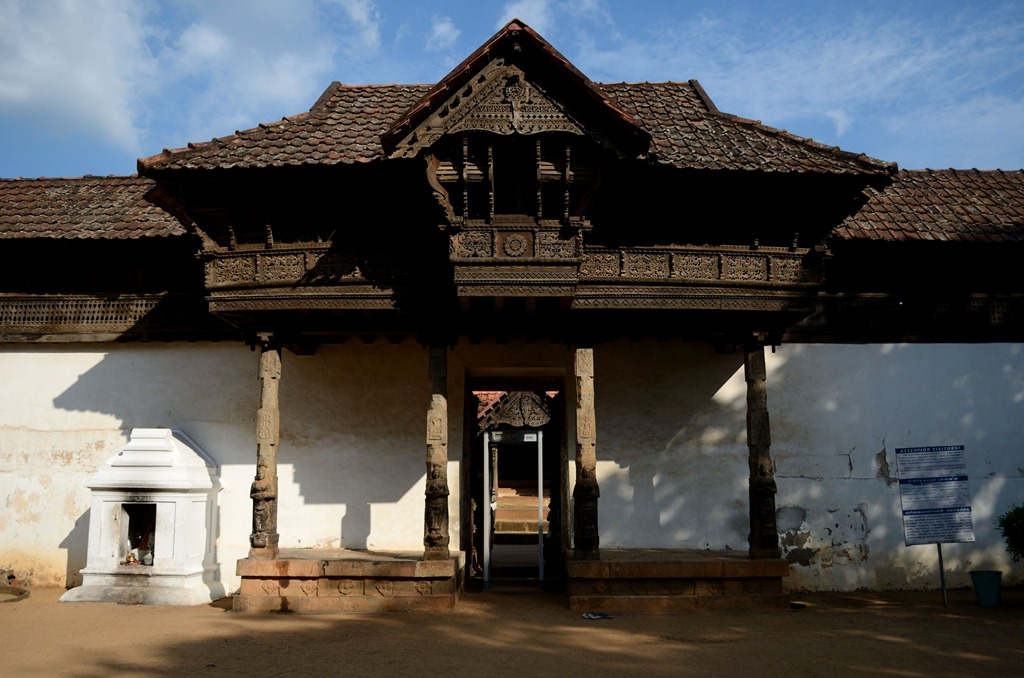 [padmanabha%2520-%2520palace%255B5%255D.jpg]