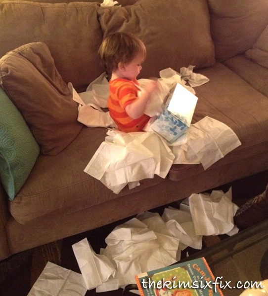 Baby emptying tissues