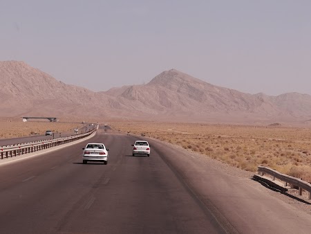 01. Autostrazi Iran.JPG