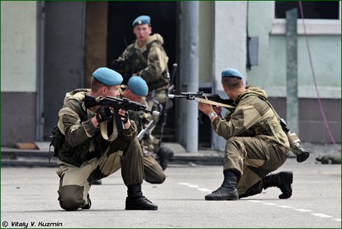 Фотографии 132-го выпуска РВВДКУ