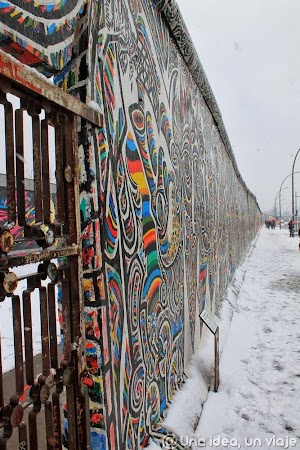 berlin wall (2).jpg