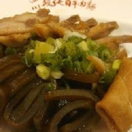 段純貞牛肉麵