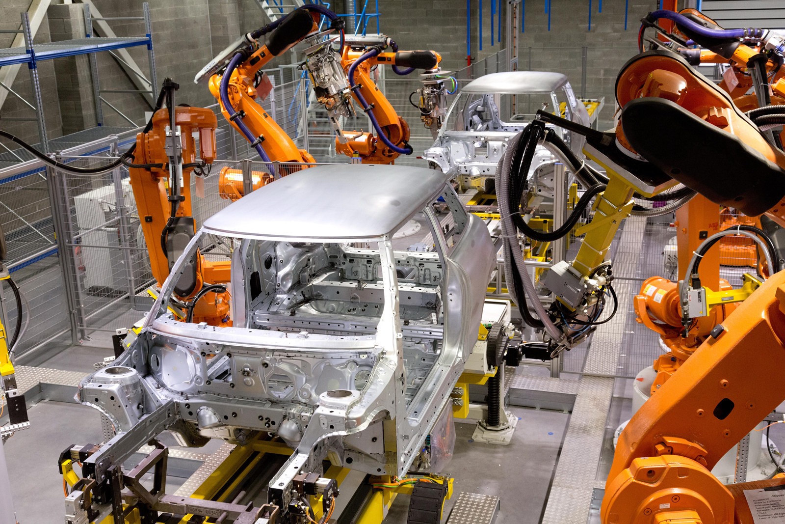 [2015-Mini-hatch-production-2%255B2%255D.jpg]