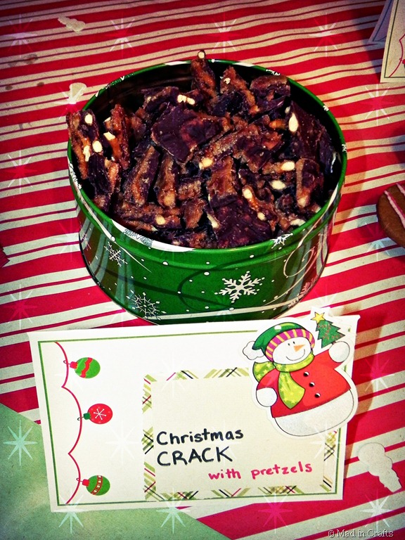 [christmas-crack-with-pretzels-edit4.jpg]