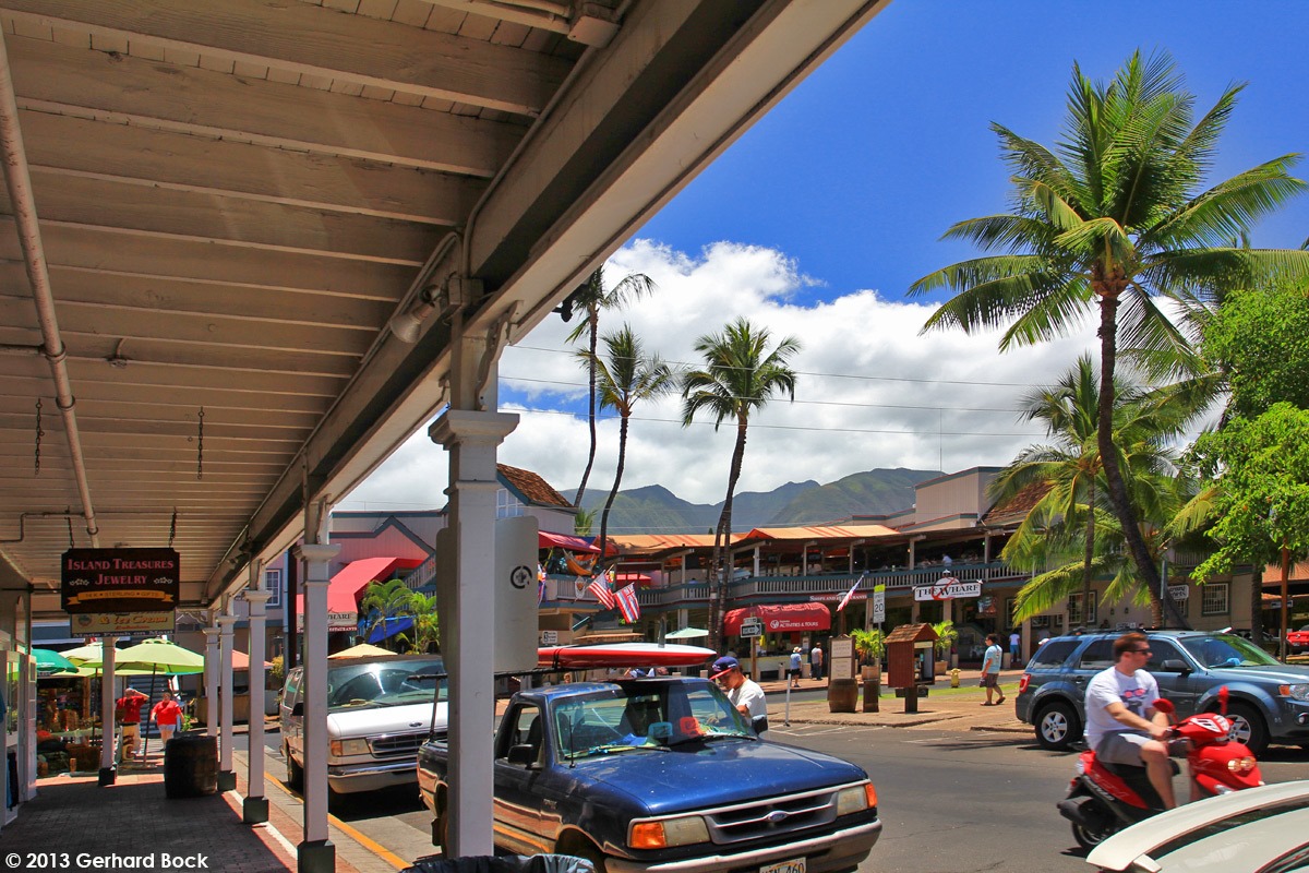 [130714_Lahaina_Pioneer_Inn_010%255B5%255D.jpg]