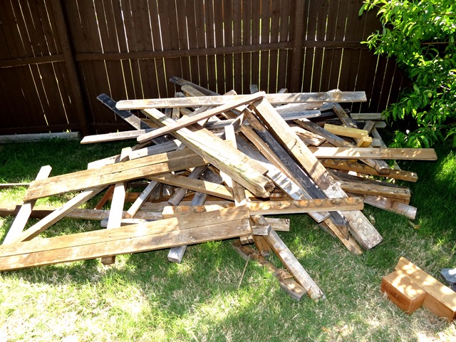 How to Build a New Fence Using Old Scraps www.stylewithcents.blogspot.com. 11