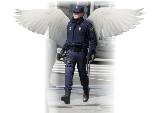 [angel-policia%255B5%255D.jpg]