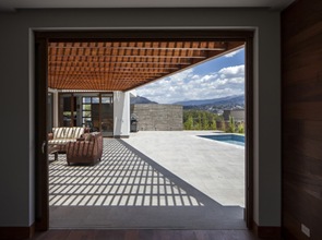 Pergola de madera en terraza Pergola de madera en terraza