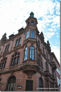 43-Heidelberg. Edificio en Hauptstrasse - DSC_0129