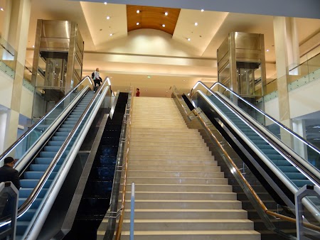 04. Doha Premium Terminal.JPG
