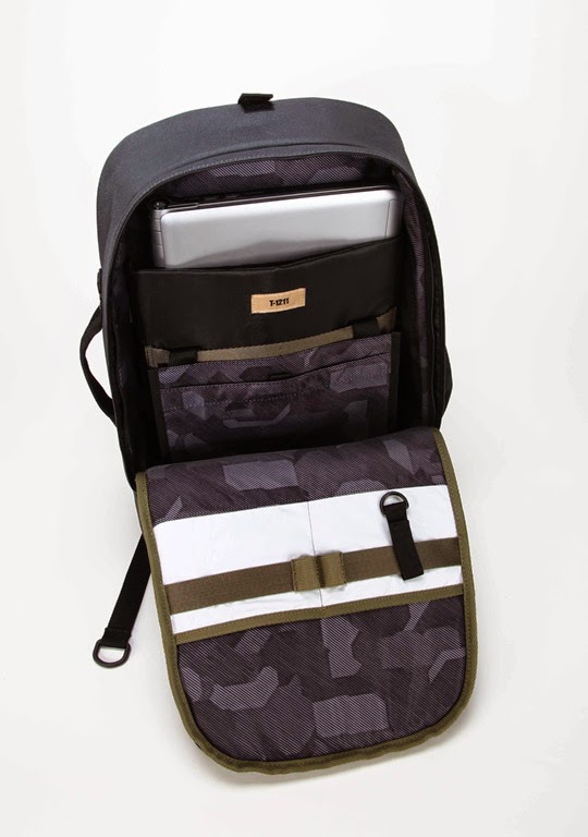 [Backpack_Grey_04%255B11%255D.jpg.webp]