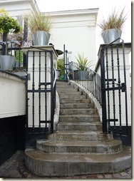 19 outdoor stairway